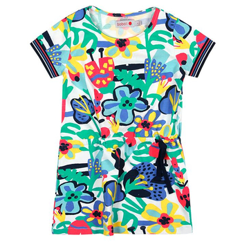 Dzianinowa sukienka krótki rękaw kolorowy nadruk