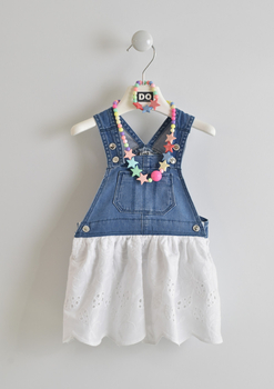 Sukienka ogrodniczka (naszyjnik i bransoletka w zestawie)